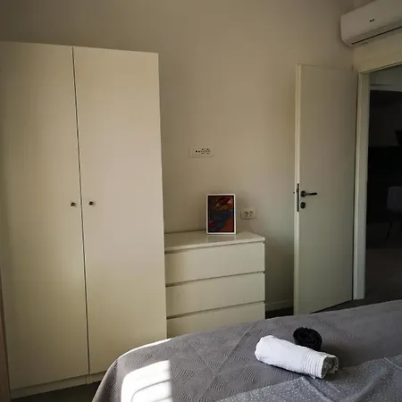 Jbl Διαμέρισμα