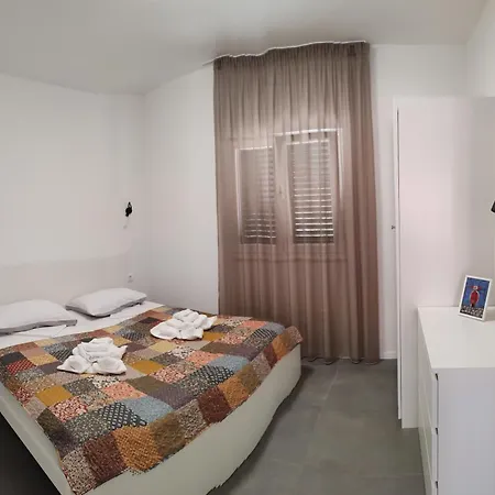 Apartman Jbl *